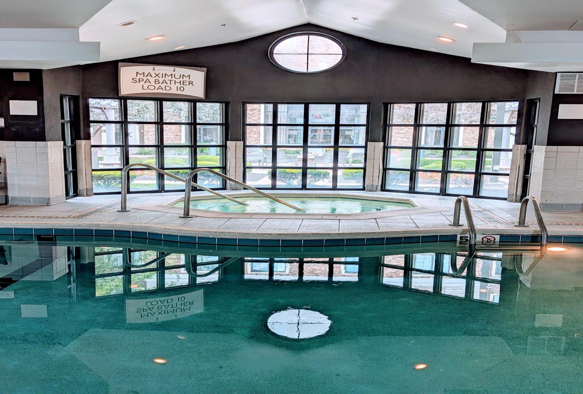 Staybridge Indianapolis-fishers By Ihg Hotel 3*