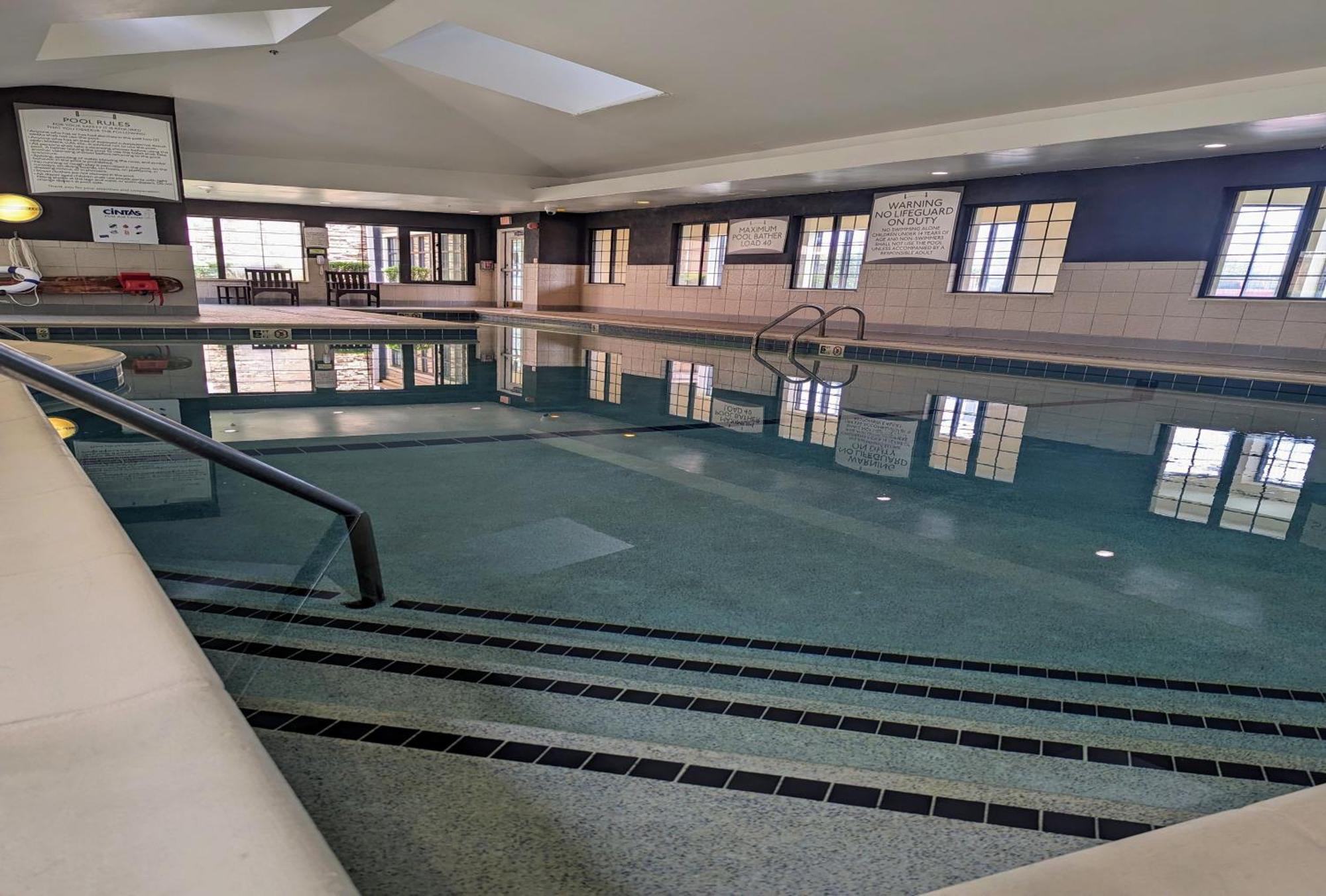 Staybridge Indianapolis-fishers By Ihg 3*