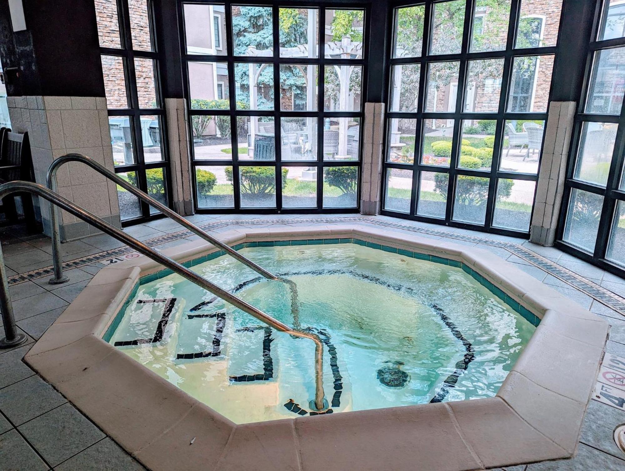 Staybridge Indianapolis-fishers By Ihg