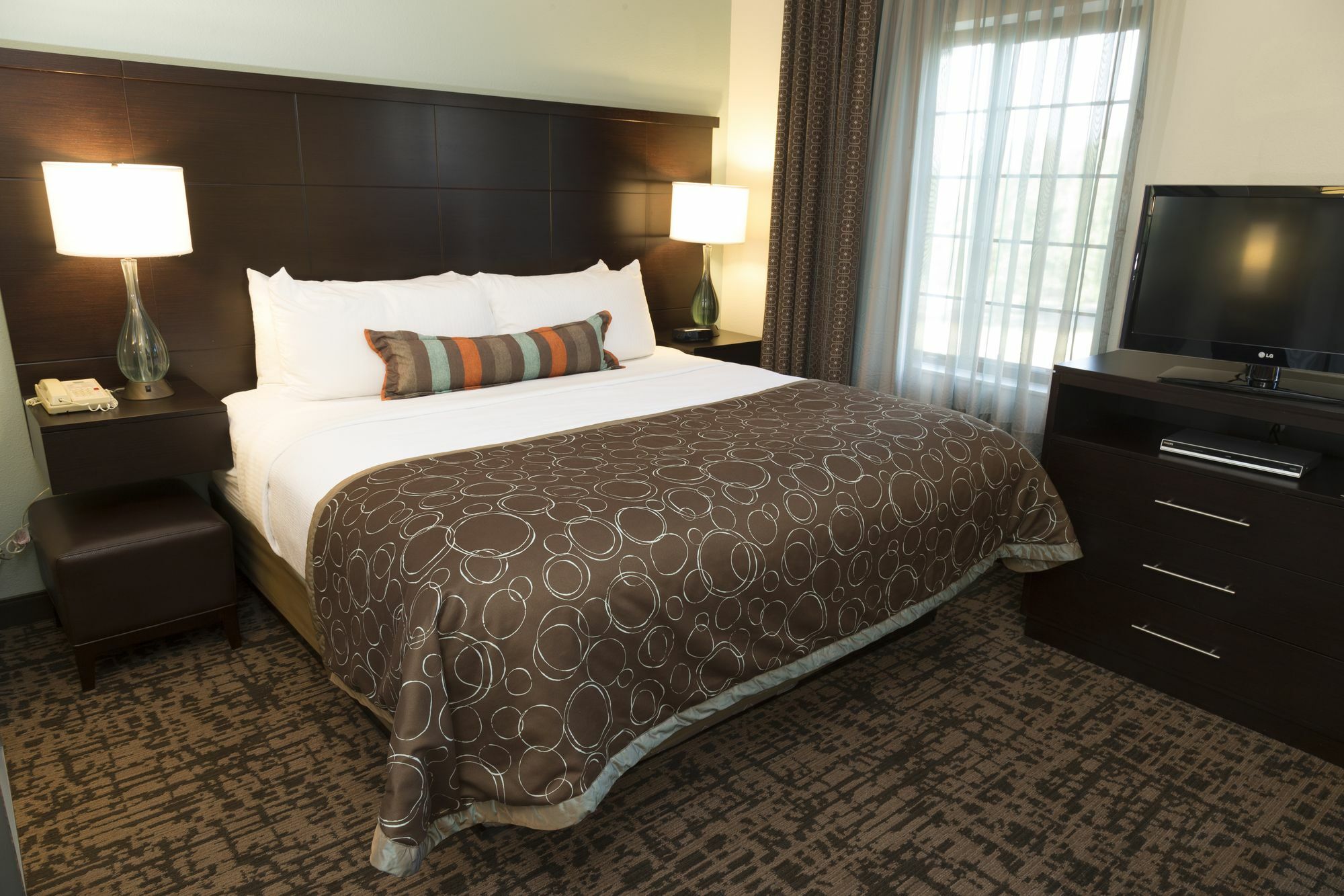 Staybridge Indianapolis-fishers By Ihg 3*