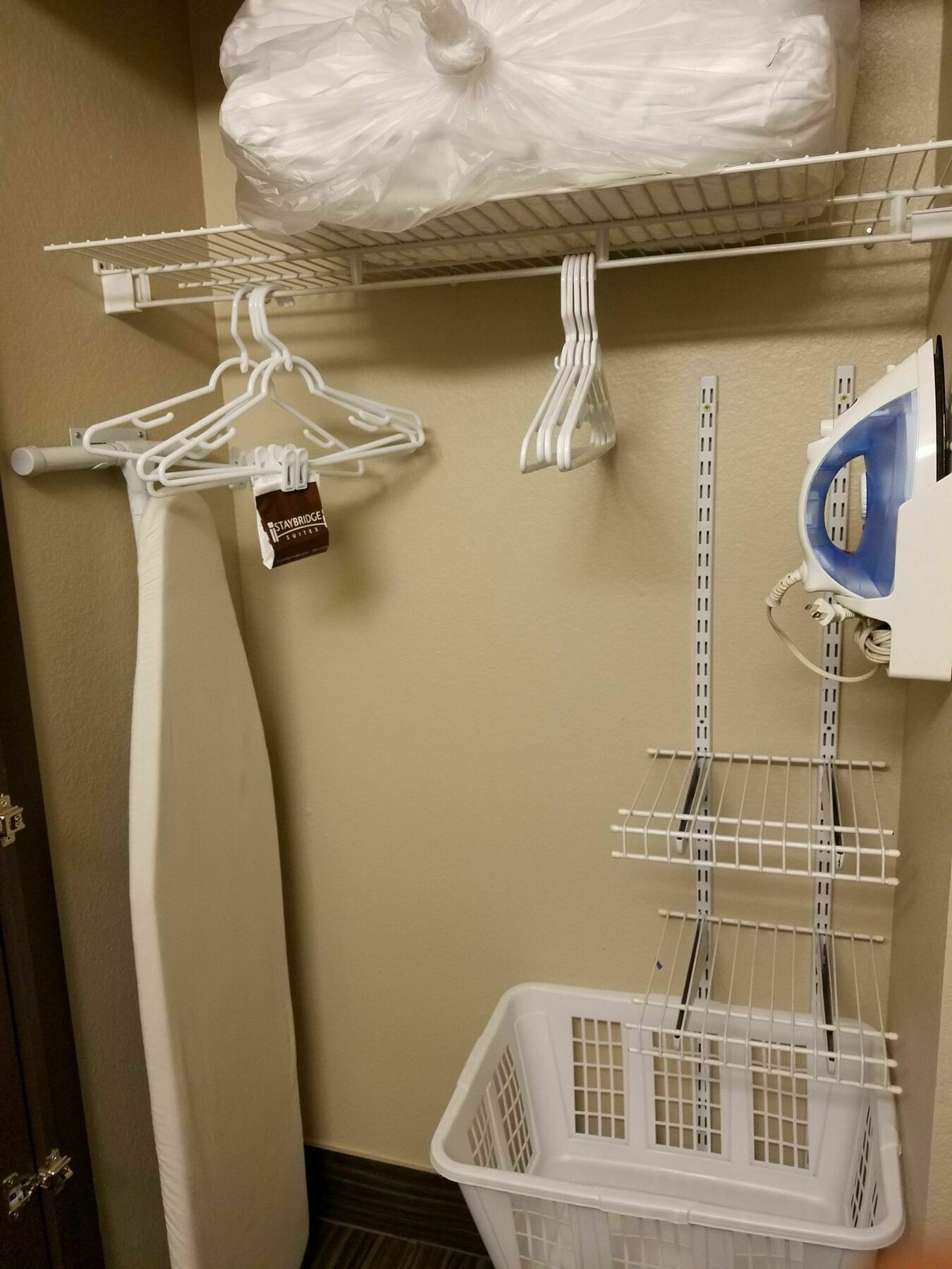 Staybridge Indianapolis-fishers By Ihg